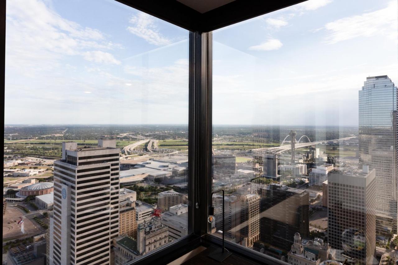 Mint House Dallas - Downtown Exterior photo